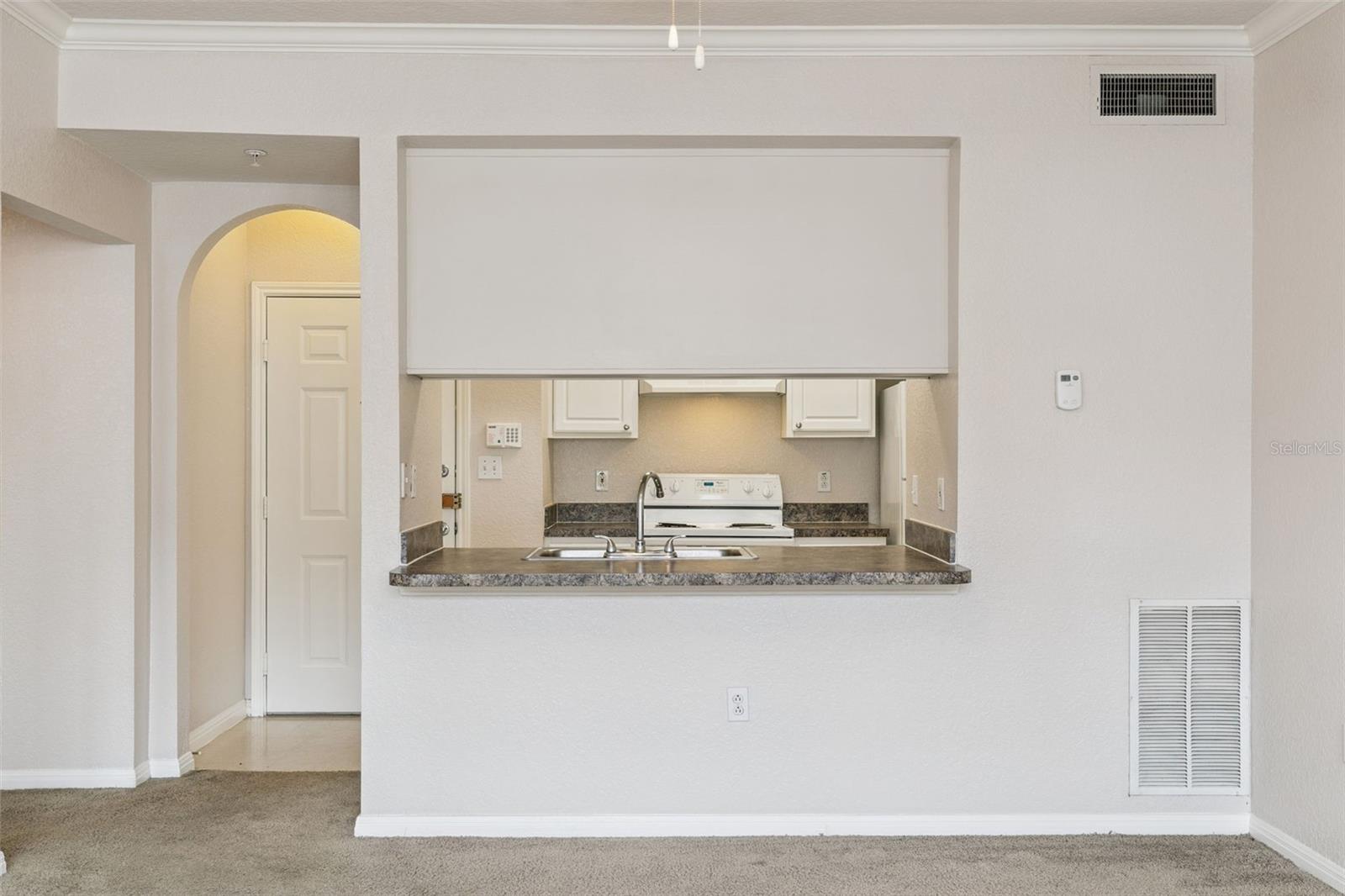 911 N ORANGE AVE #438