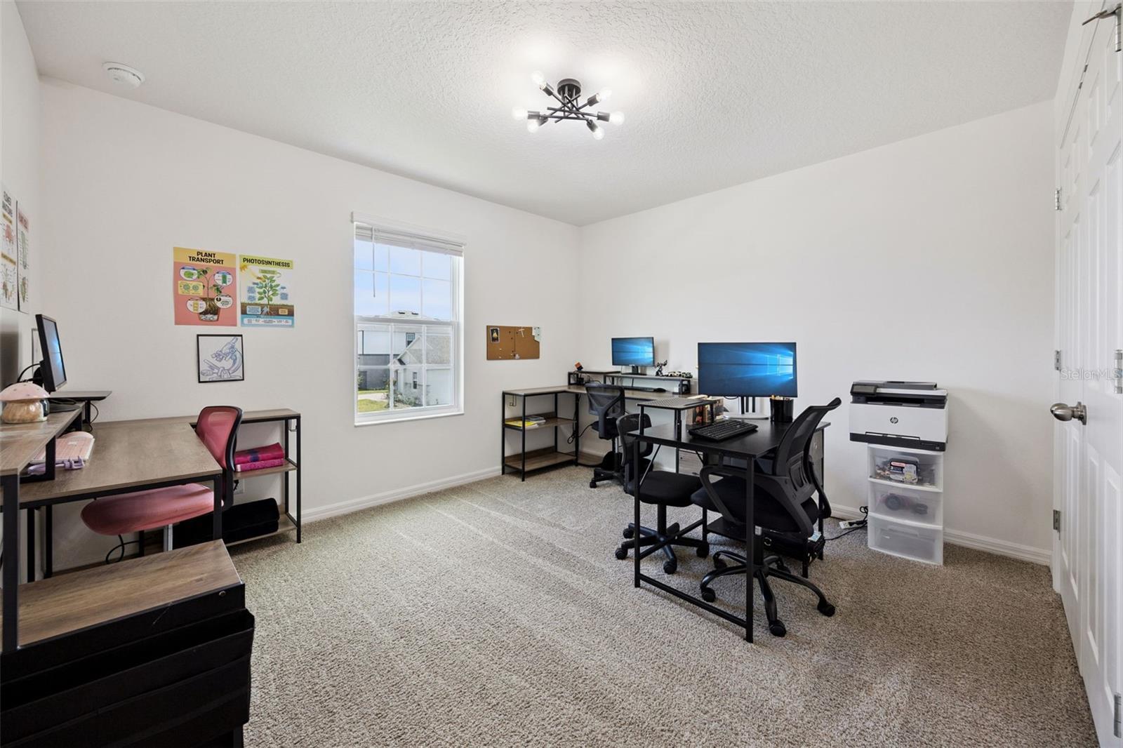 7114 ROLLING LEAF RD