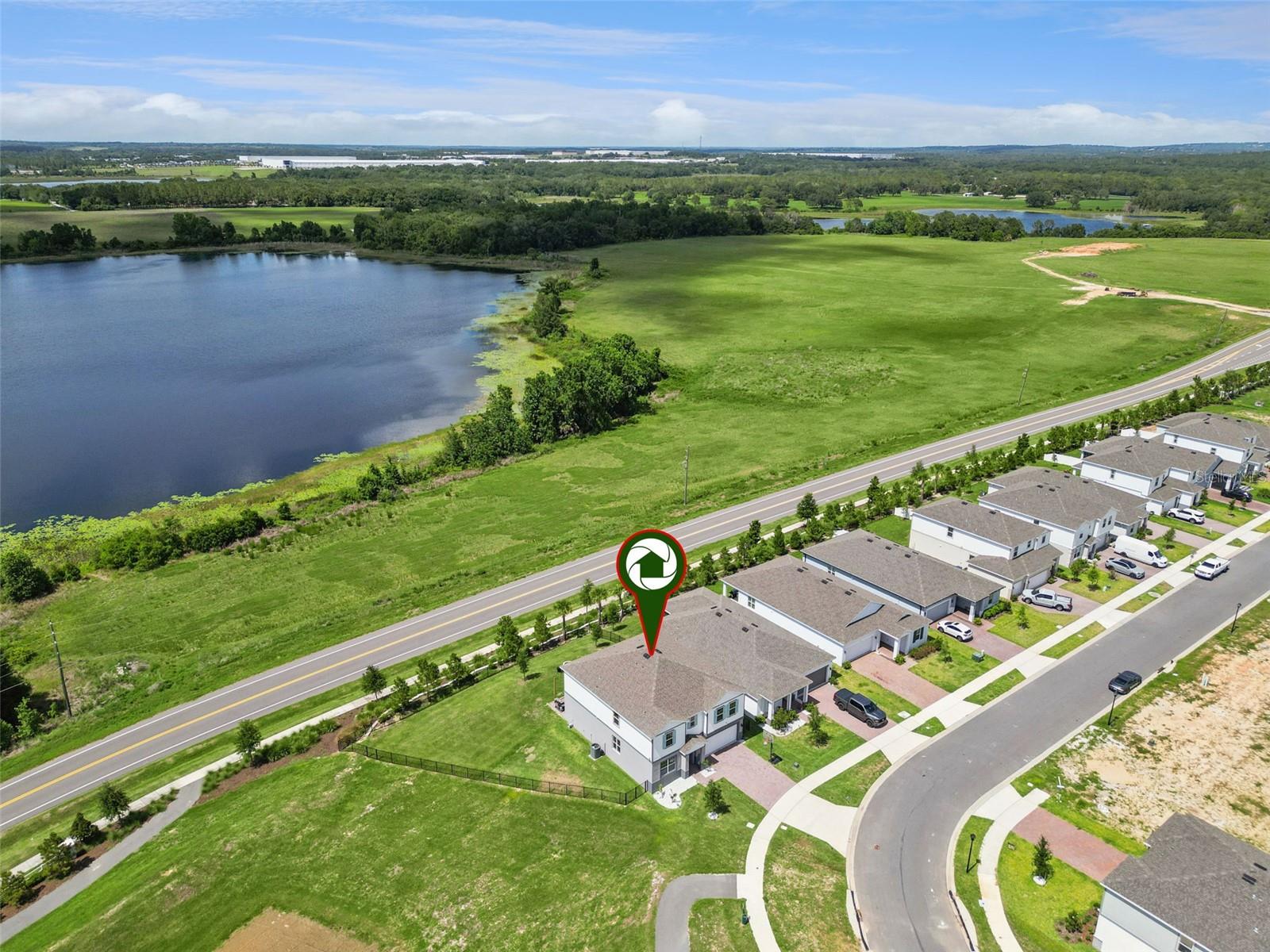 7114 ROLLING LEAF RD