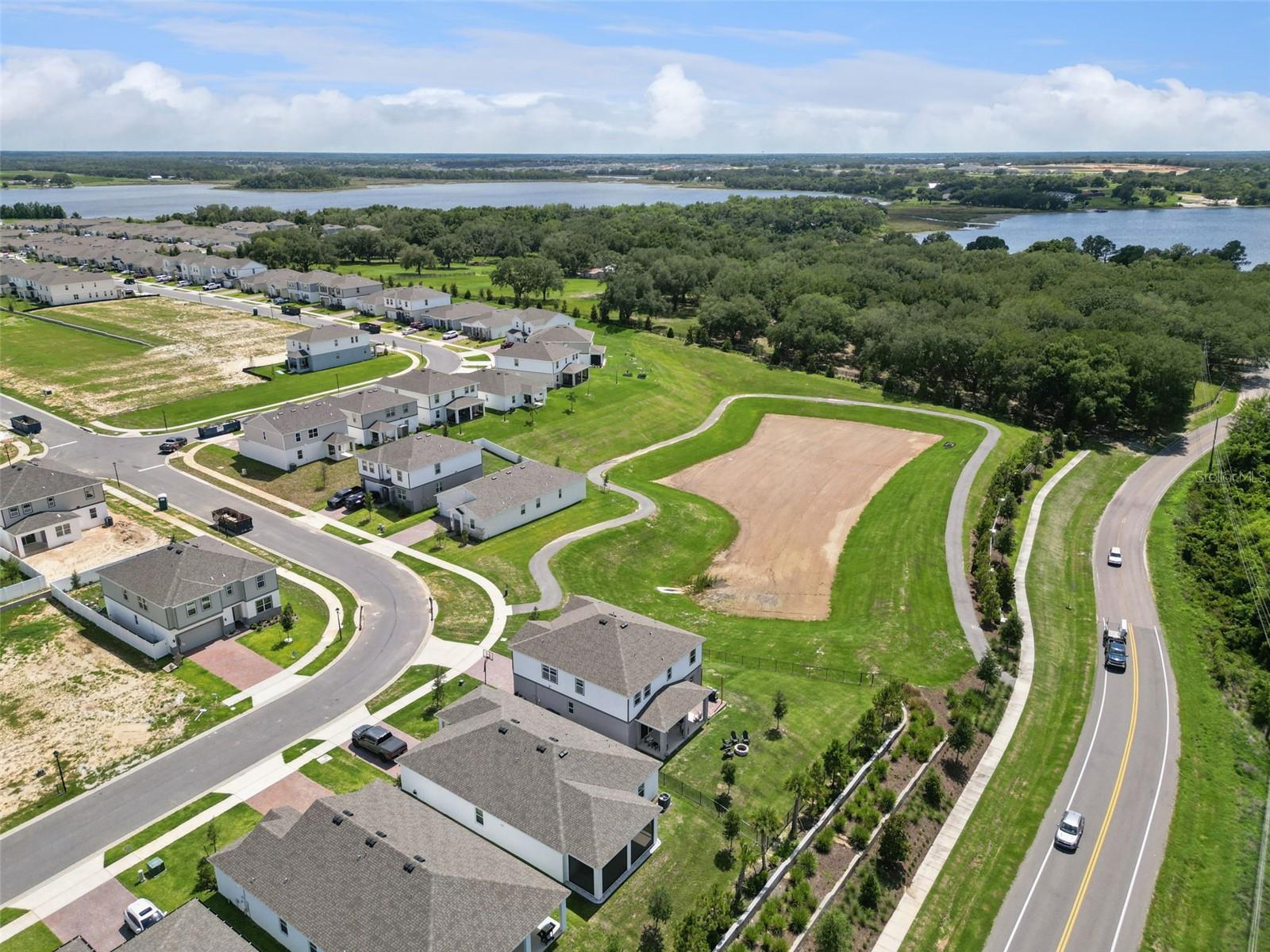 7114 ROLLING LEAF RD