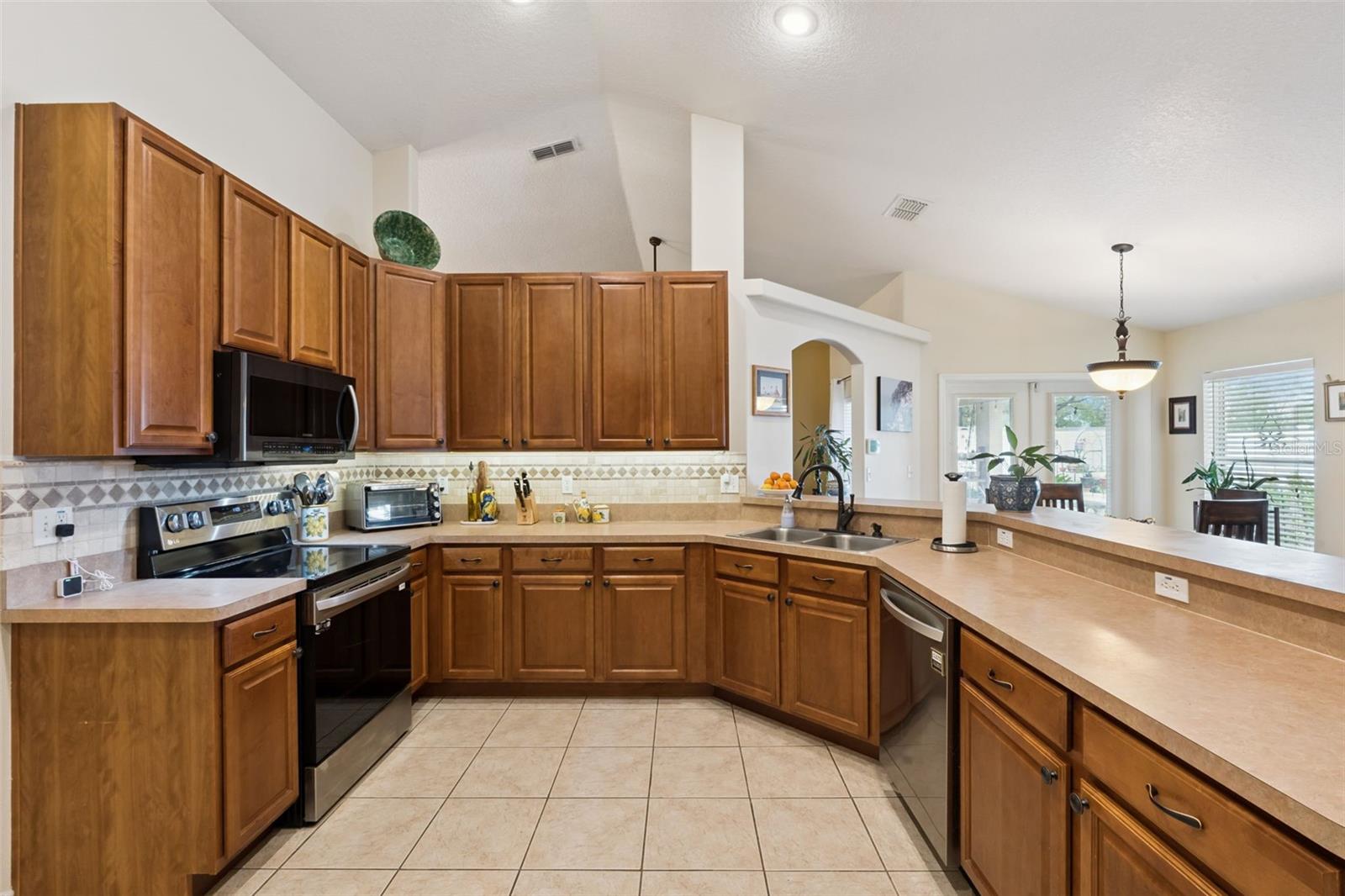 10418 VISTA PINES LOOP