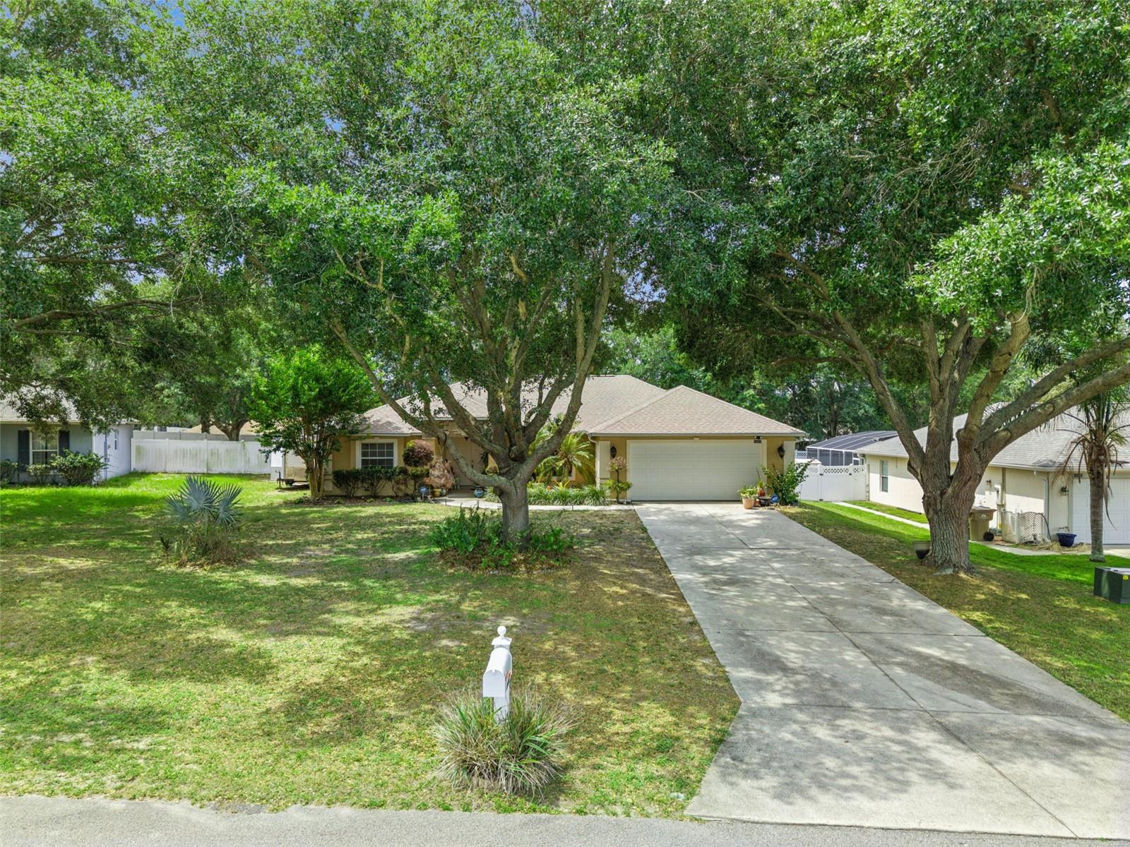 10418 VISTA PINES LOOP