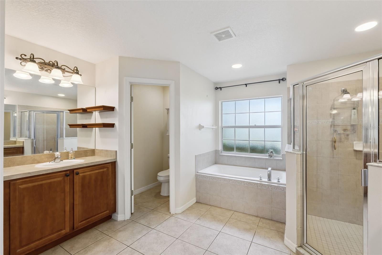 10418 VISTA PINES LOOP