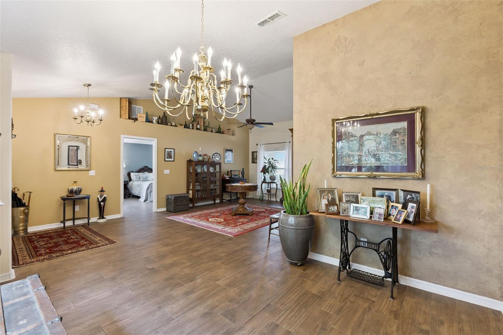 10418 VISTA PINES LOOP