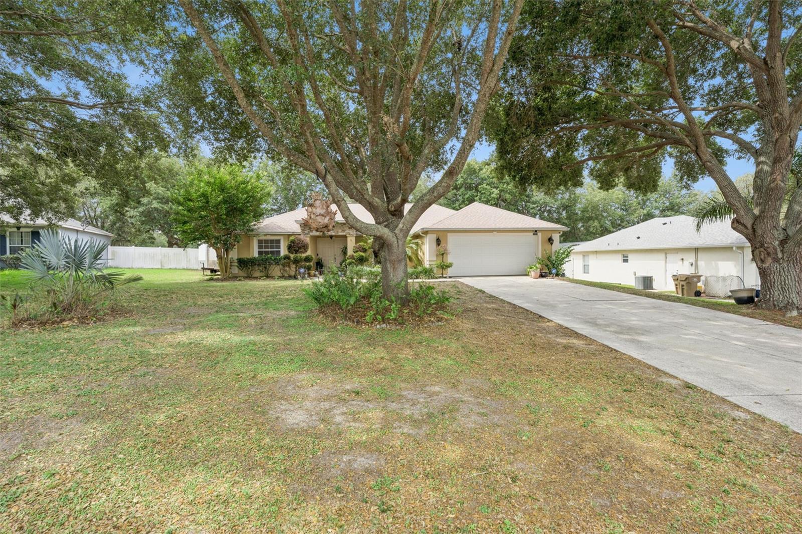 10418 VISTA PINES LOOP