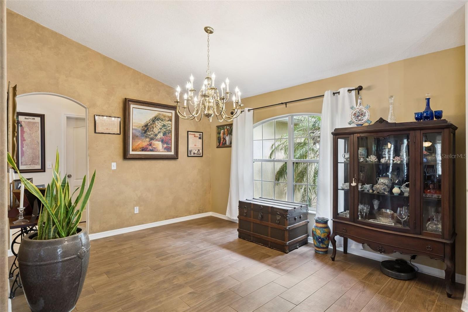 10418 VISTA PINES LOOP