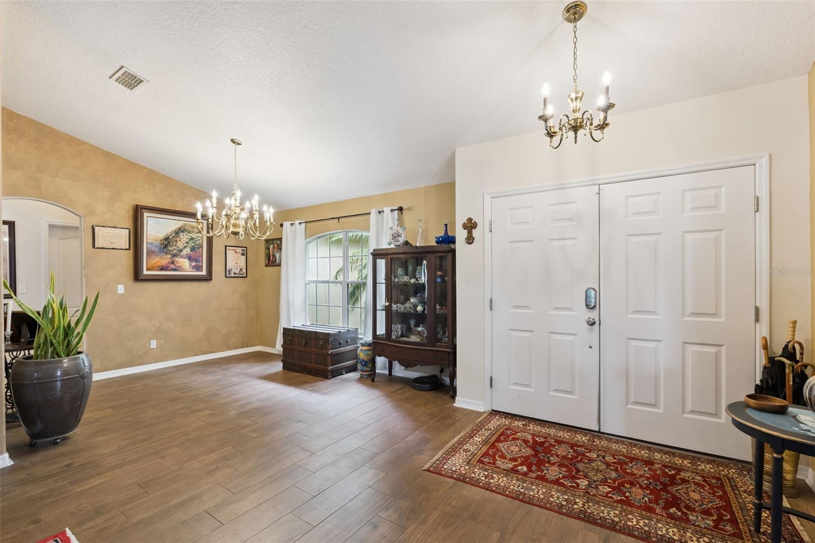 10418 VISTA PINES LOOP