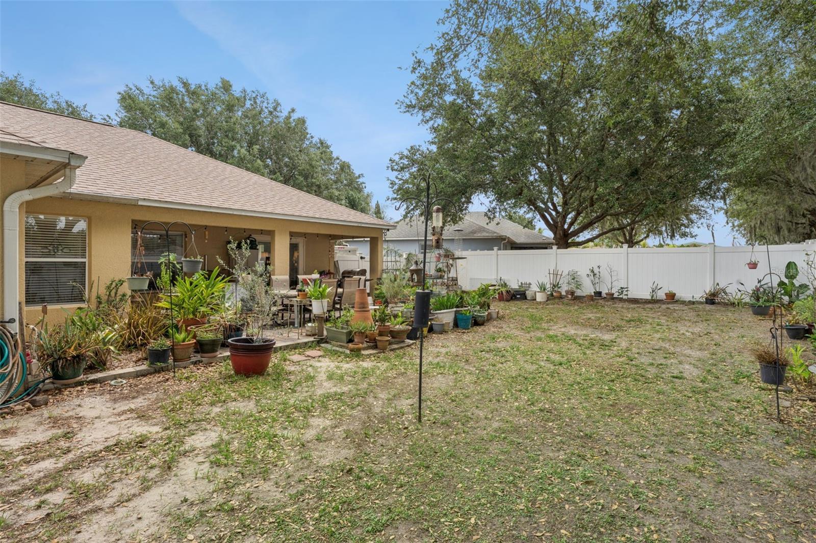 10418 VISTA PINES LOOP