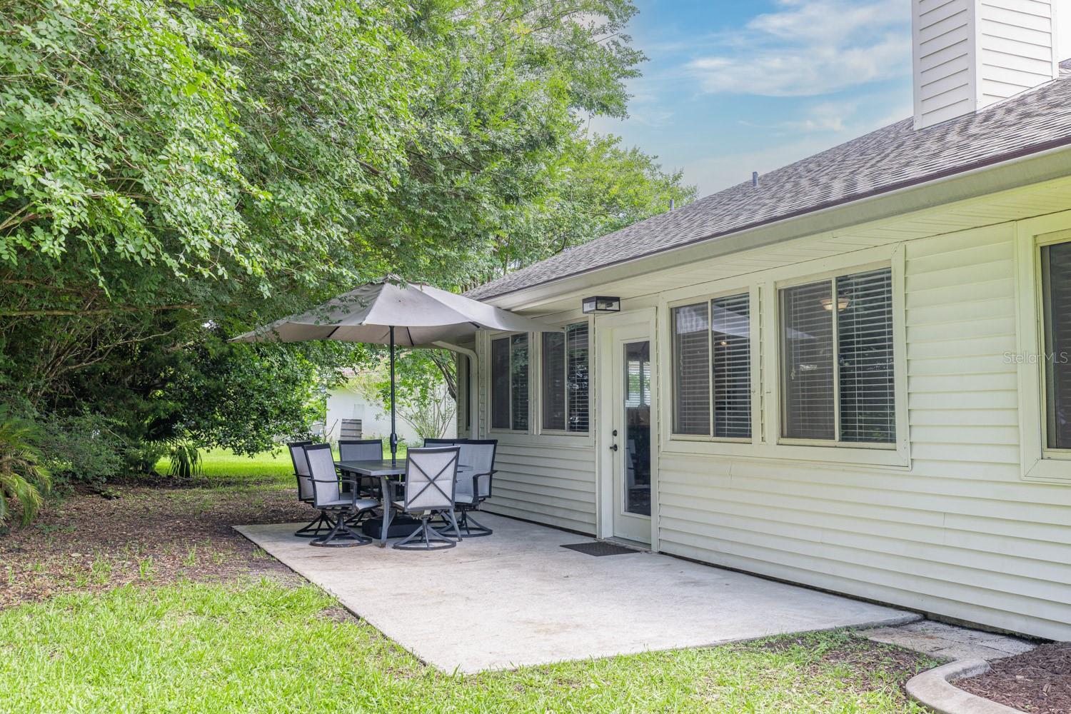 82 KINGSLEY PL