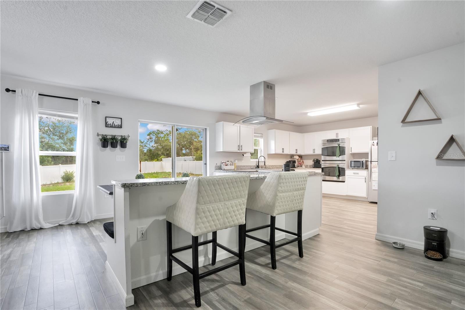 301 SALMON WAY