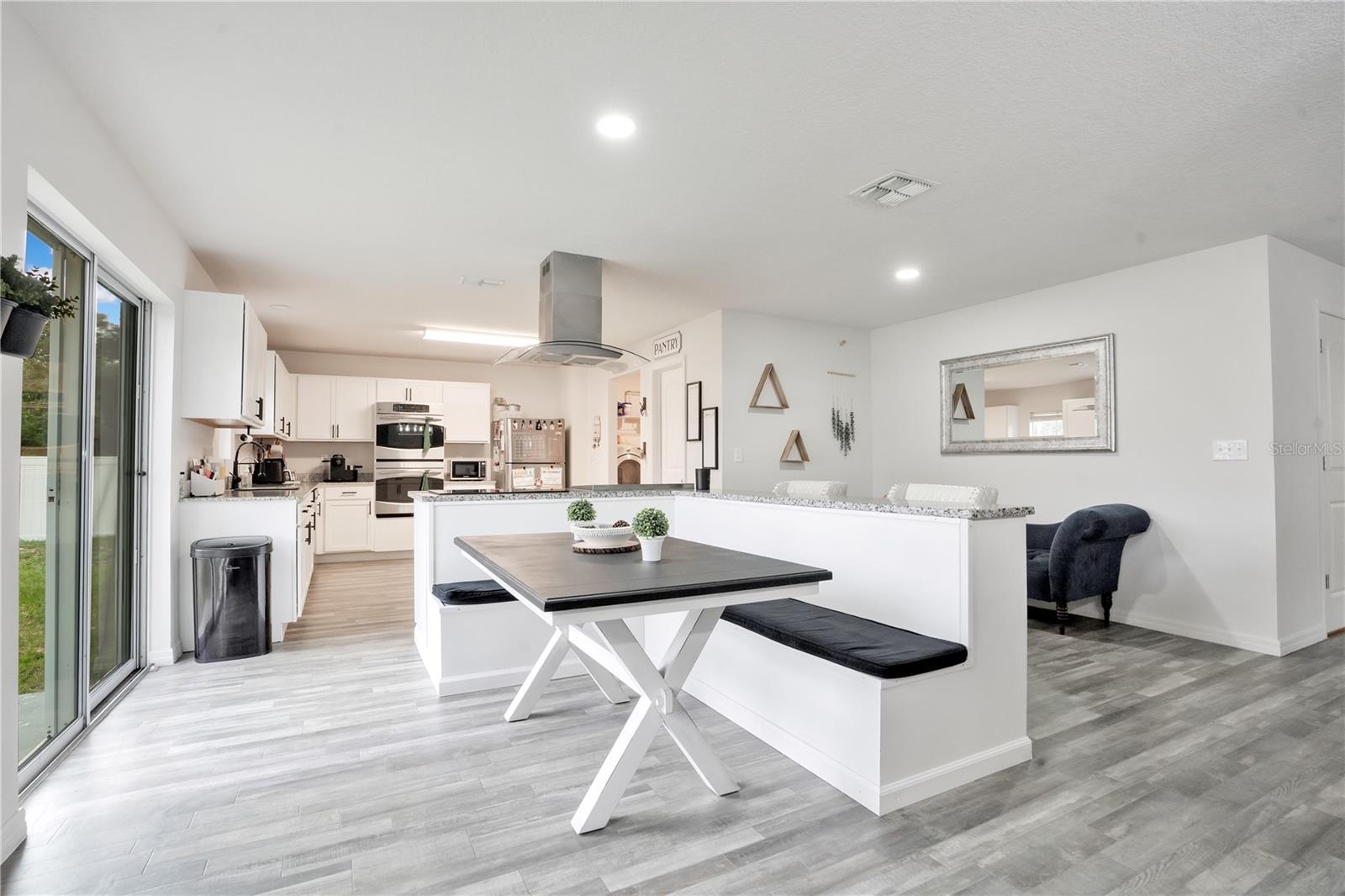 301 SALMON WAY