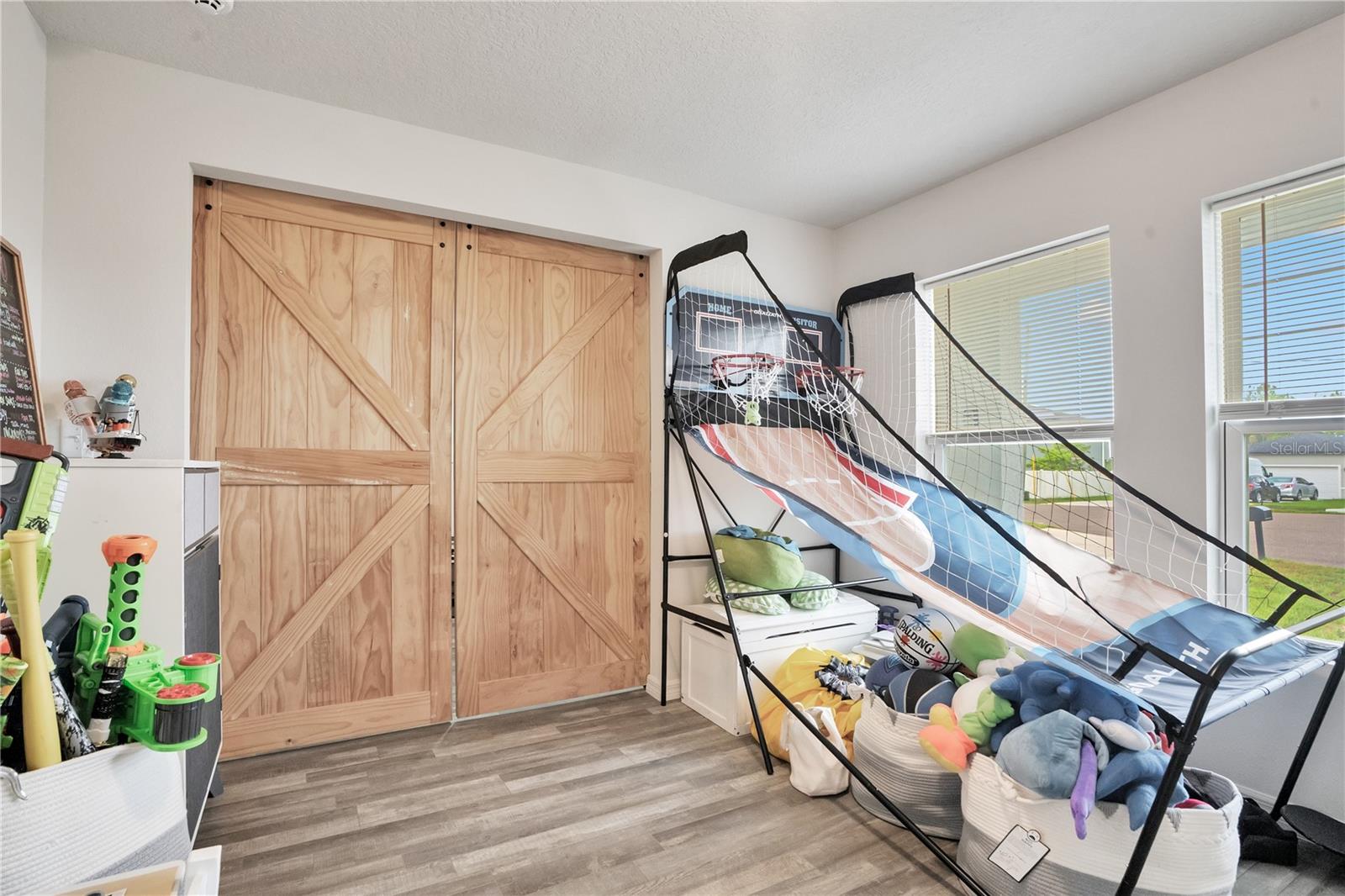 301 SALMON WAY
