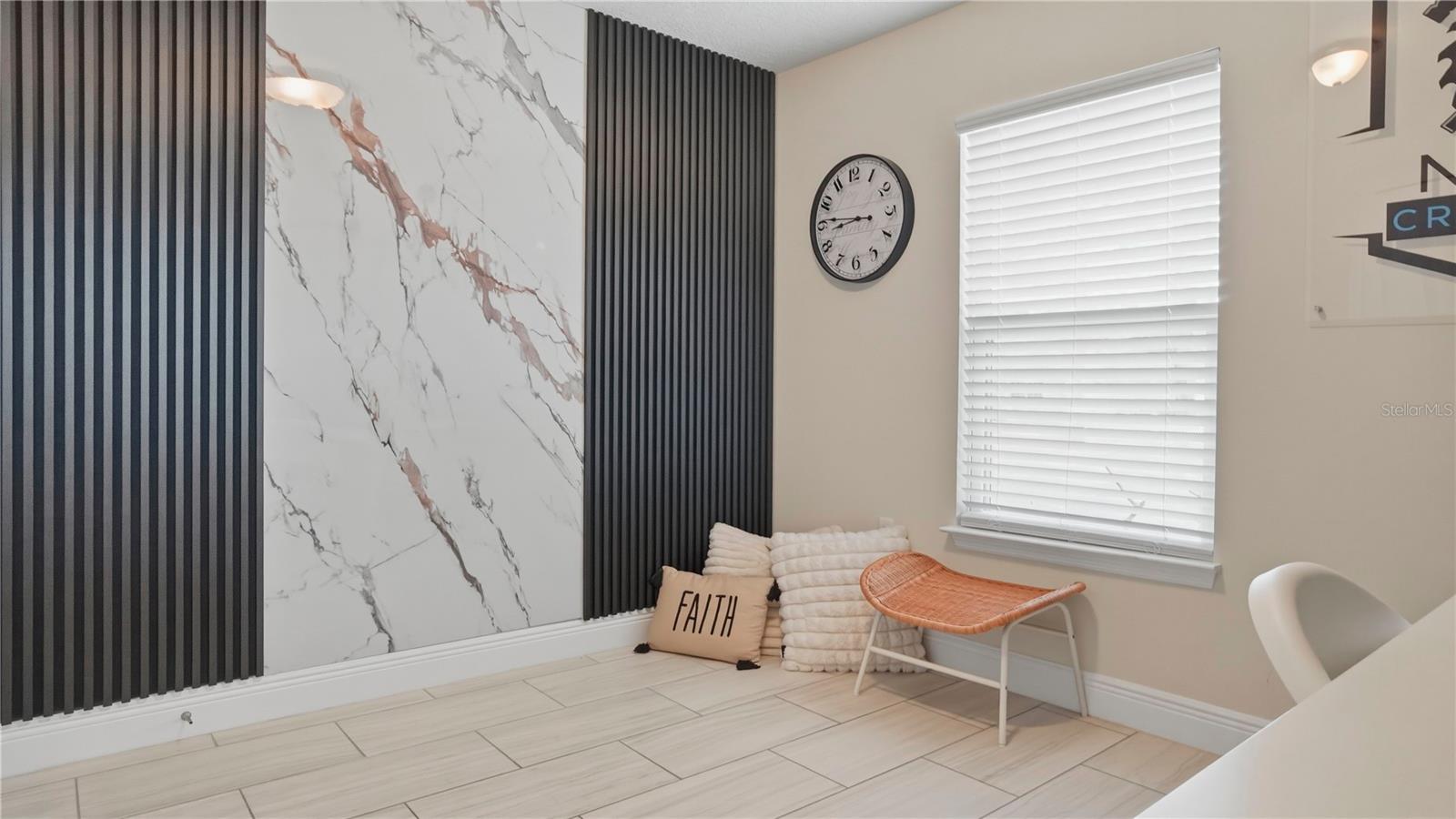 16 ALICANTE CT