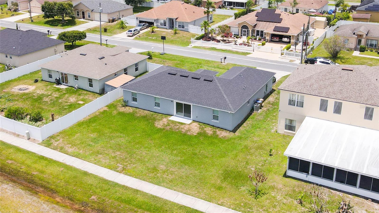 16 ALICANTE CT
