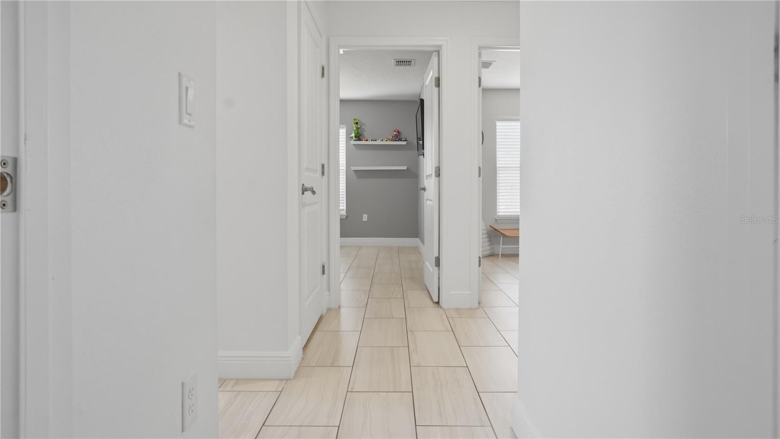 16 ALICANTE CT