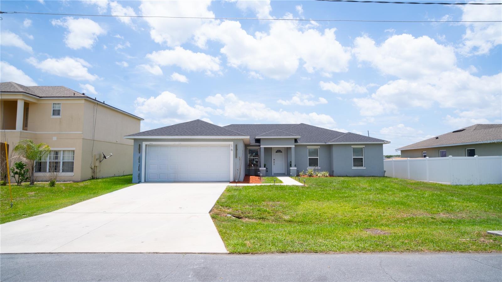 16 ALICANTE CT