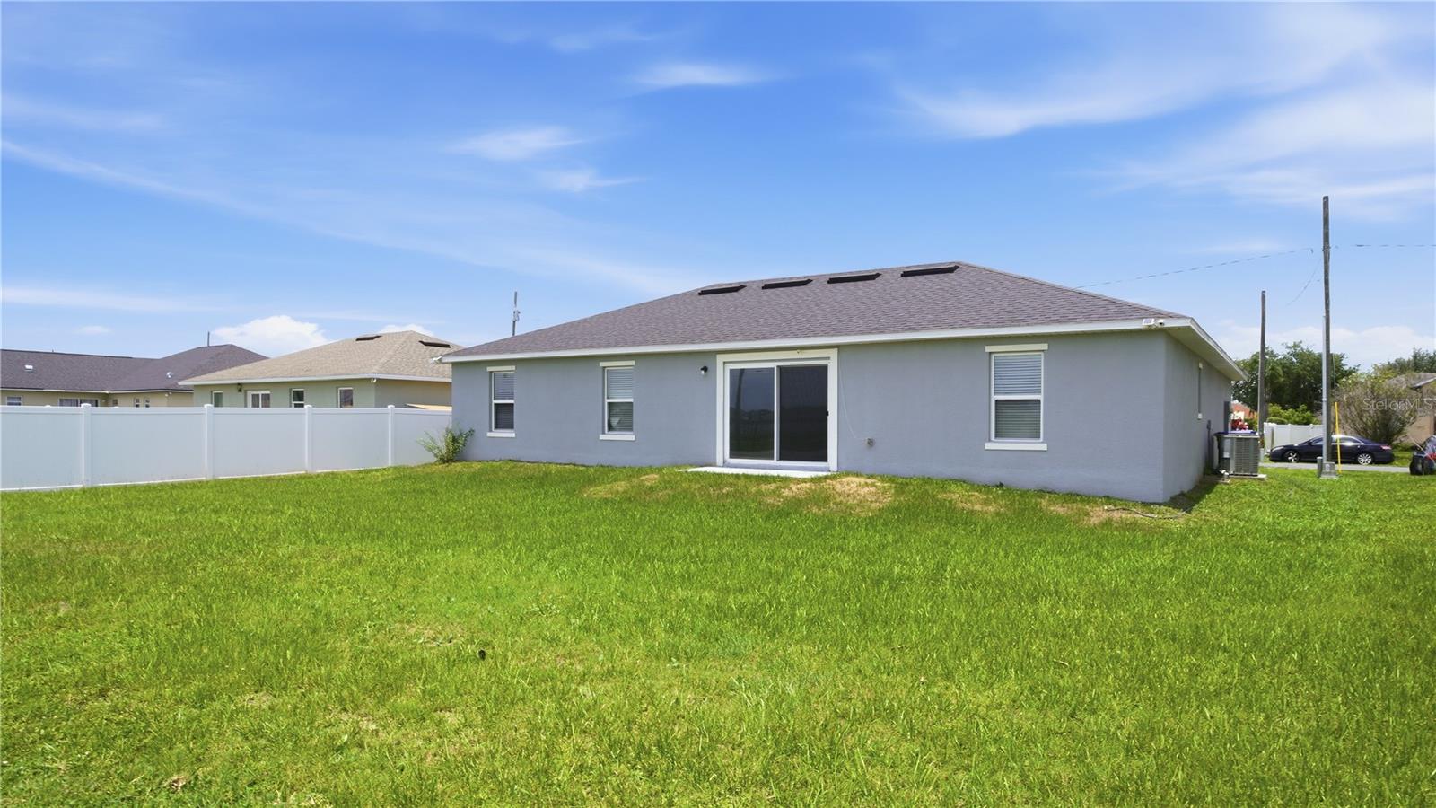 16 ALICANTE CT