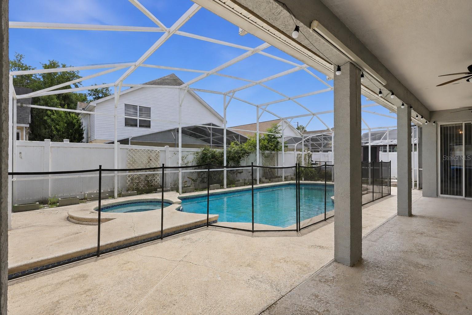 540 HOLLINGSHEAD LOOP