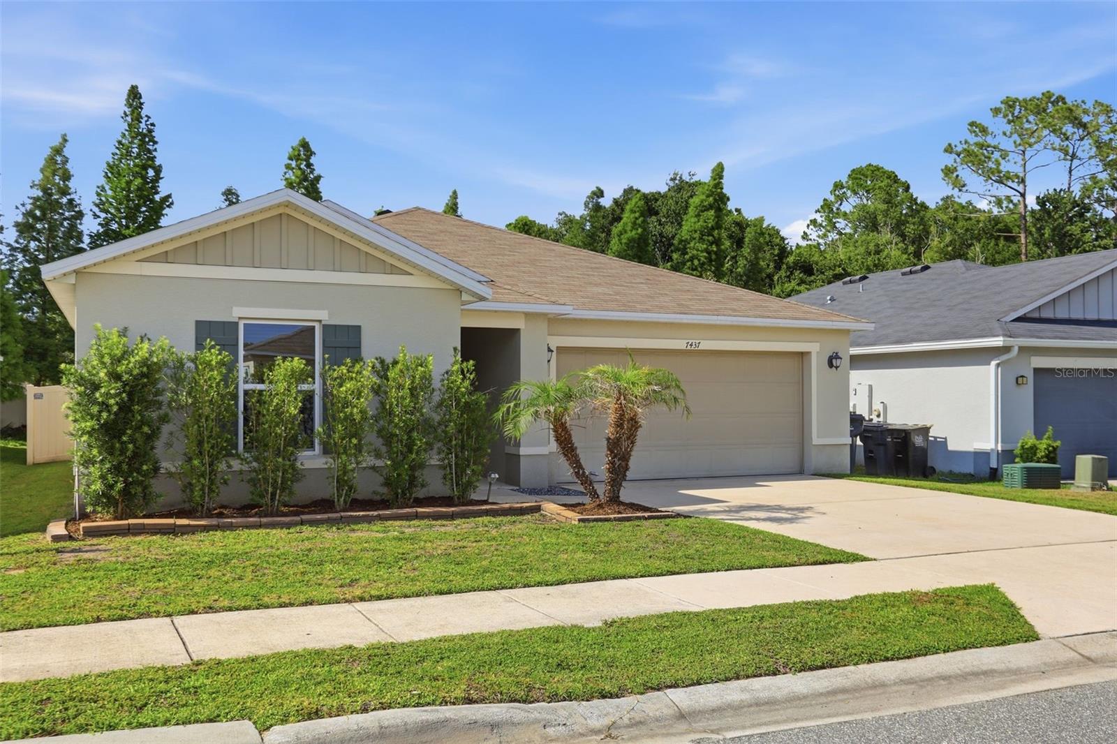7437 IBIS DR