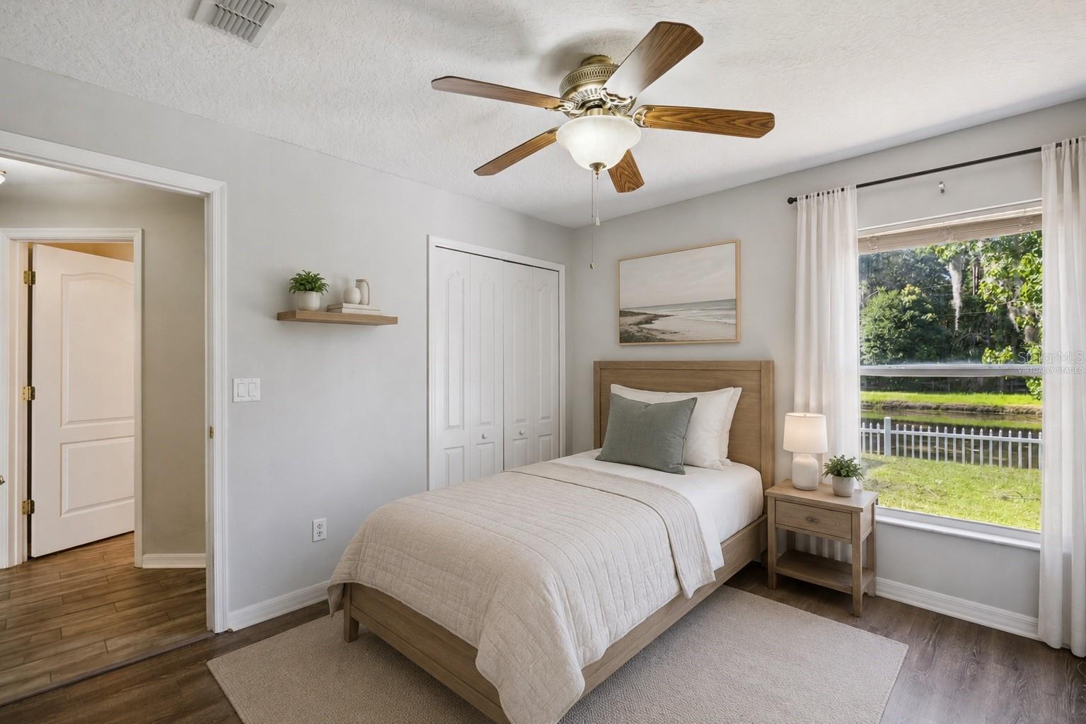 5703 AUTUMN CHASE CIR