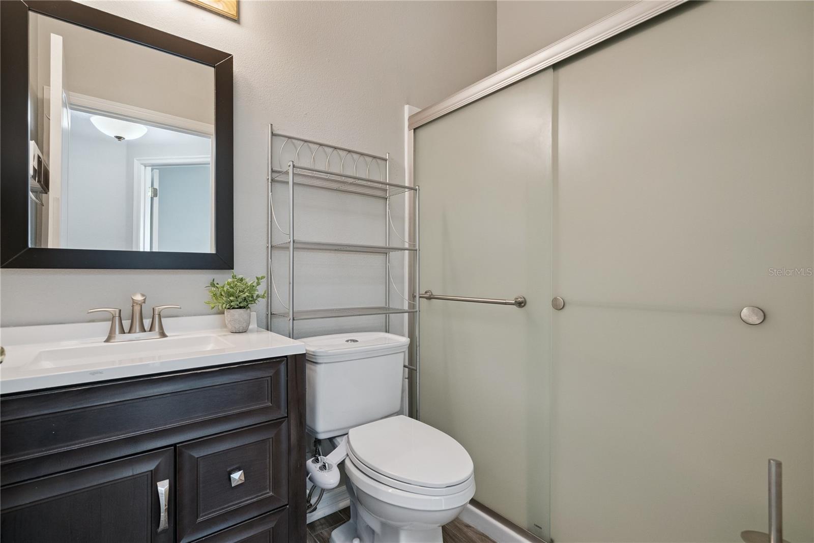 5703 AUTUMN CHASE CIR