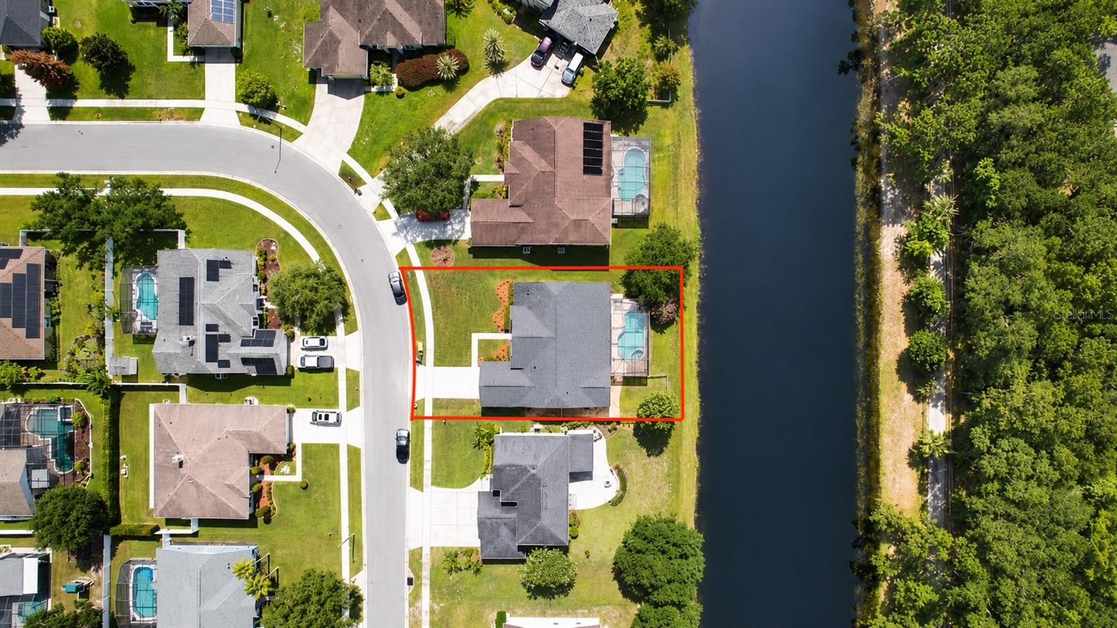 5703 AUTUMN CHASE CIR