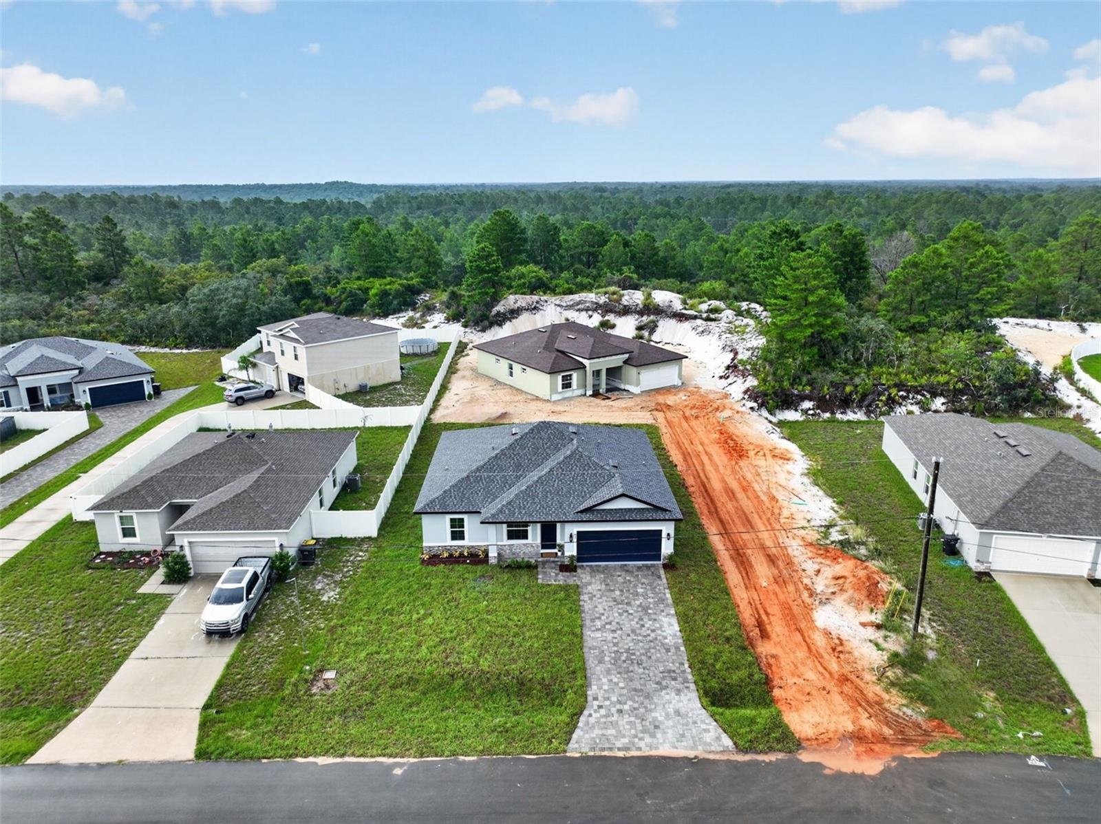 47 ORCHID CT