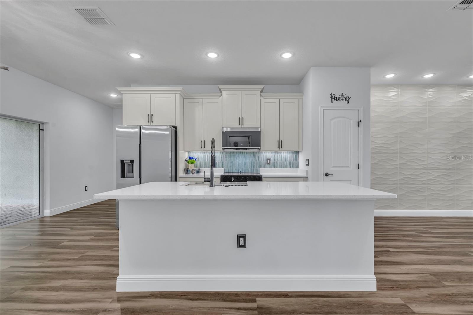 47 ORCHID CT