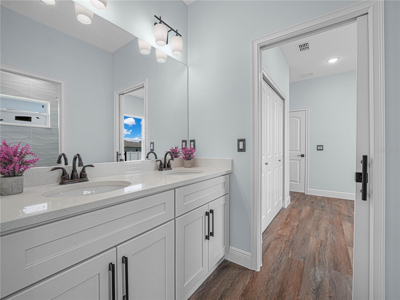 49 ORCHID CT
