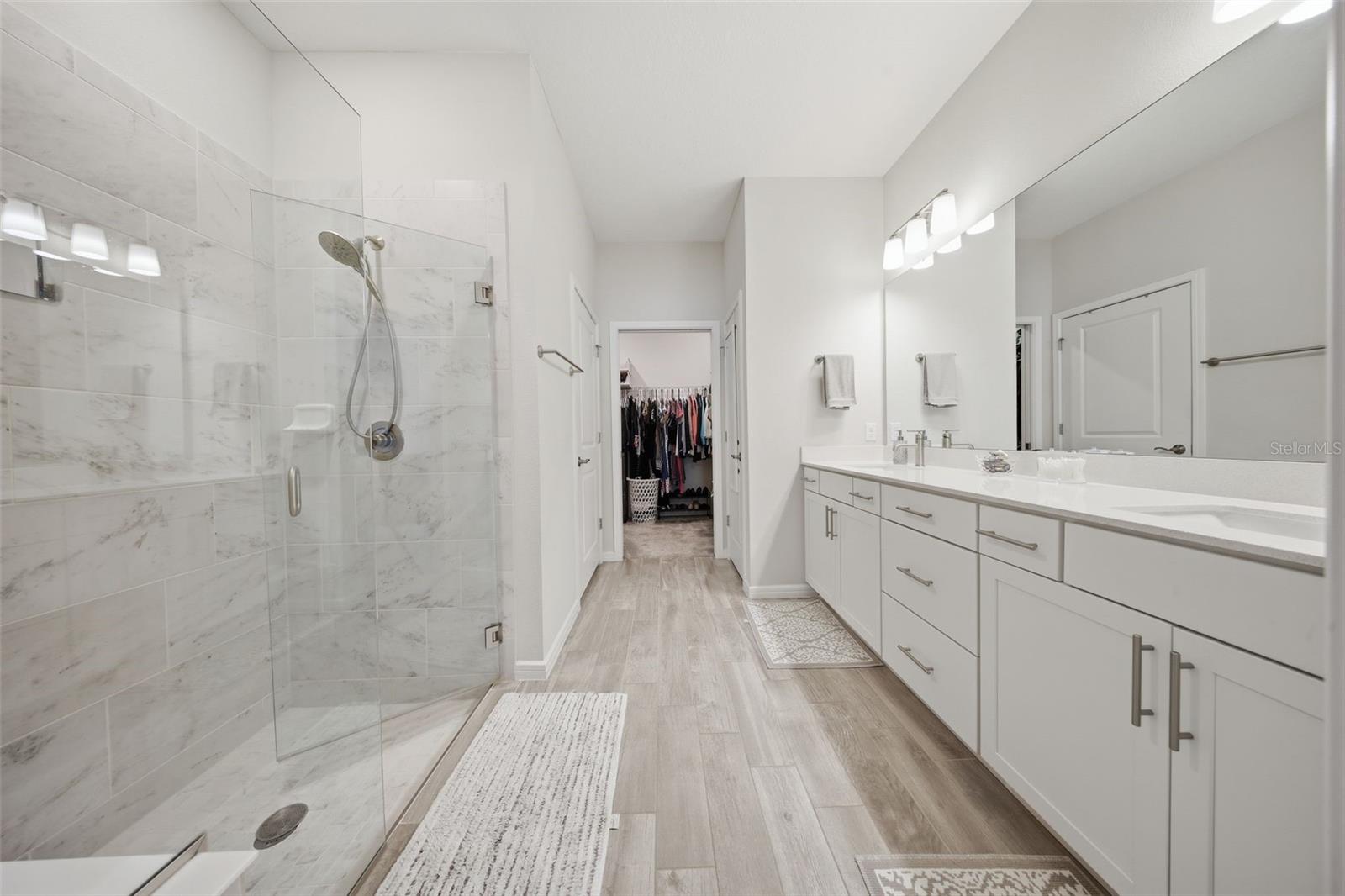 13640 SPLASHING ISLA DR