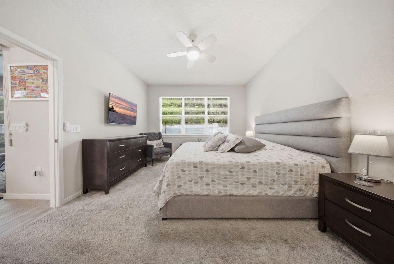 13640 SPLASHING ISLA DR