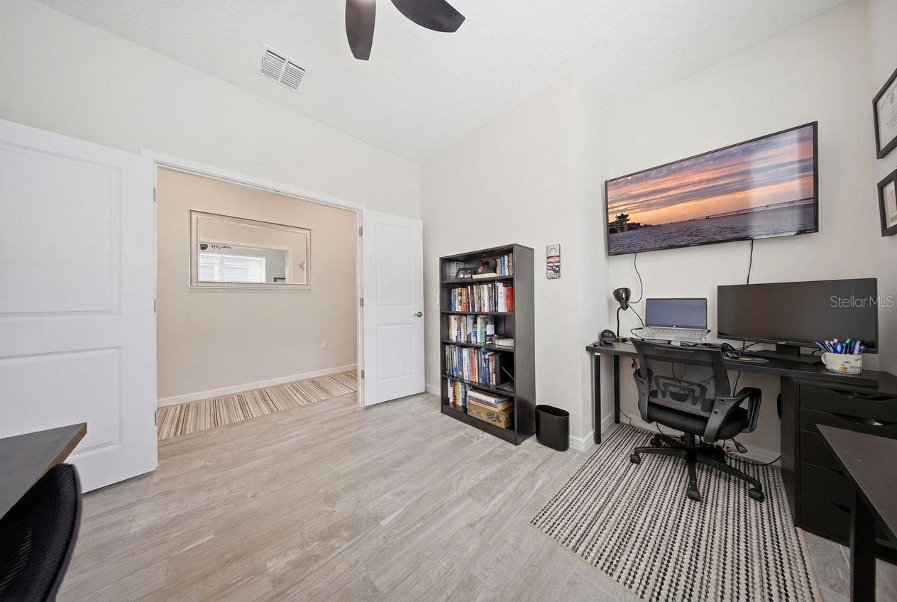 13640 SPLASHING ISLA DR