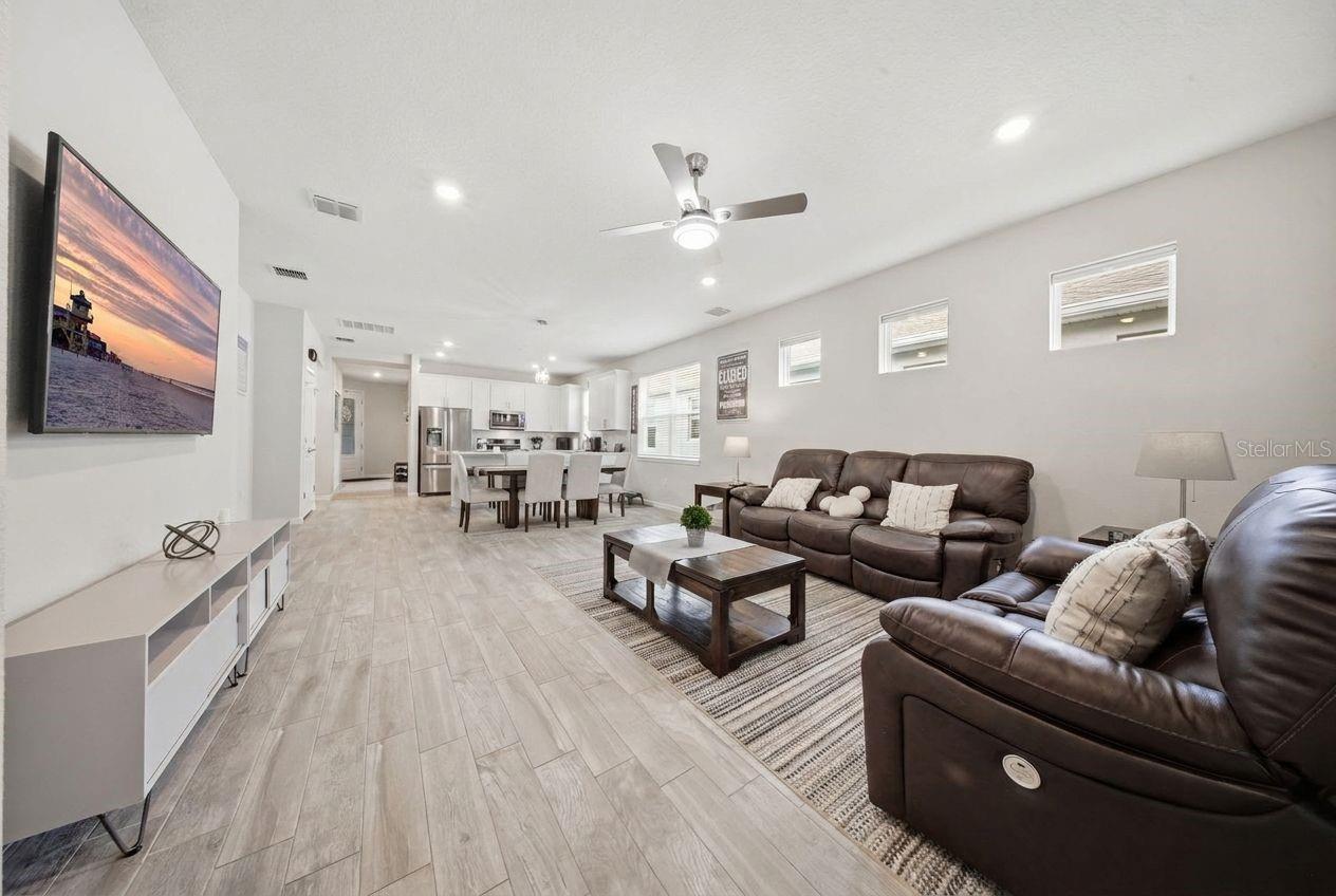 13640 SPLASHING ISLA DR