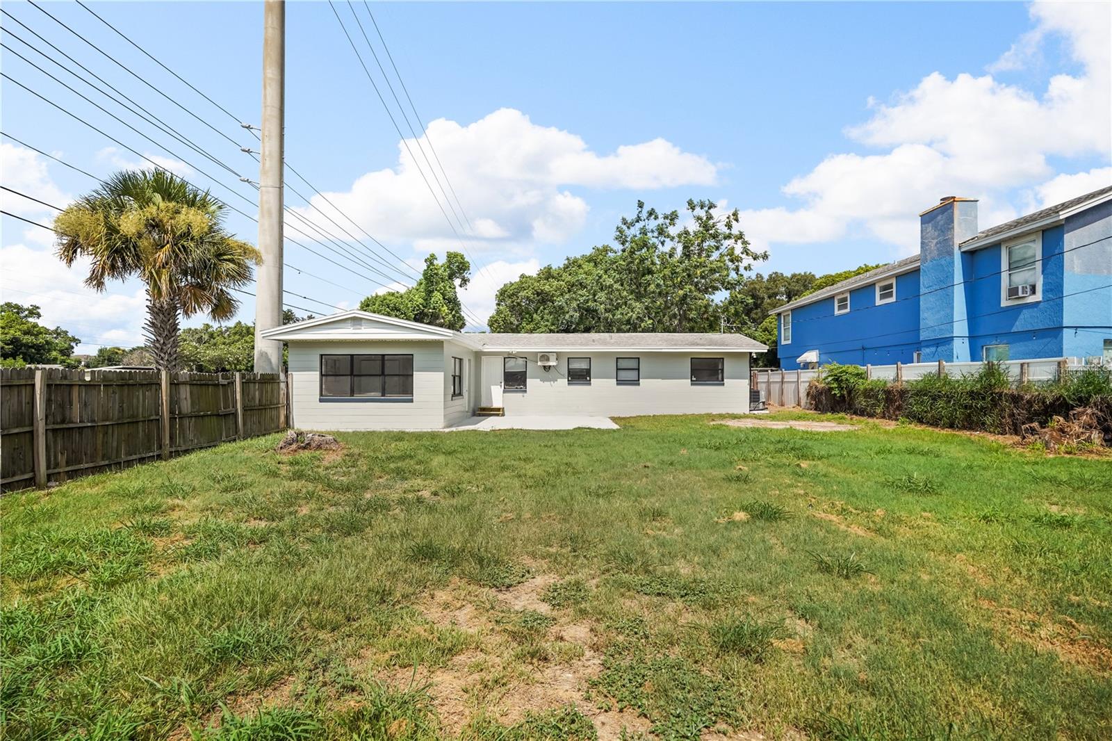2601 HEALY DR