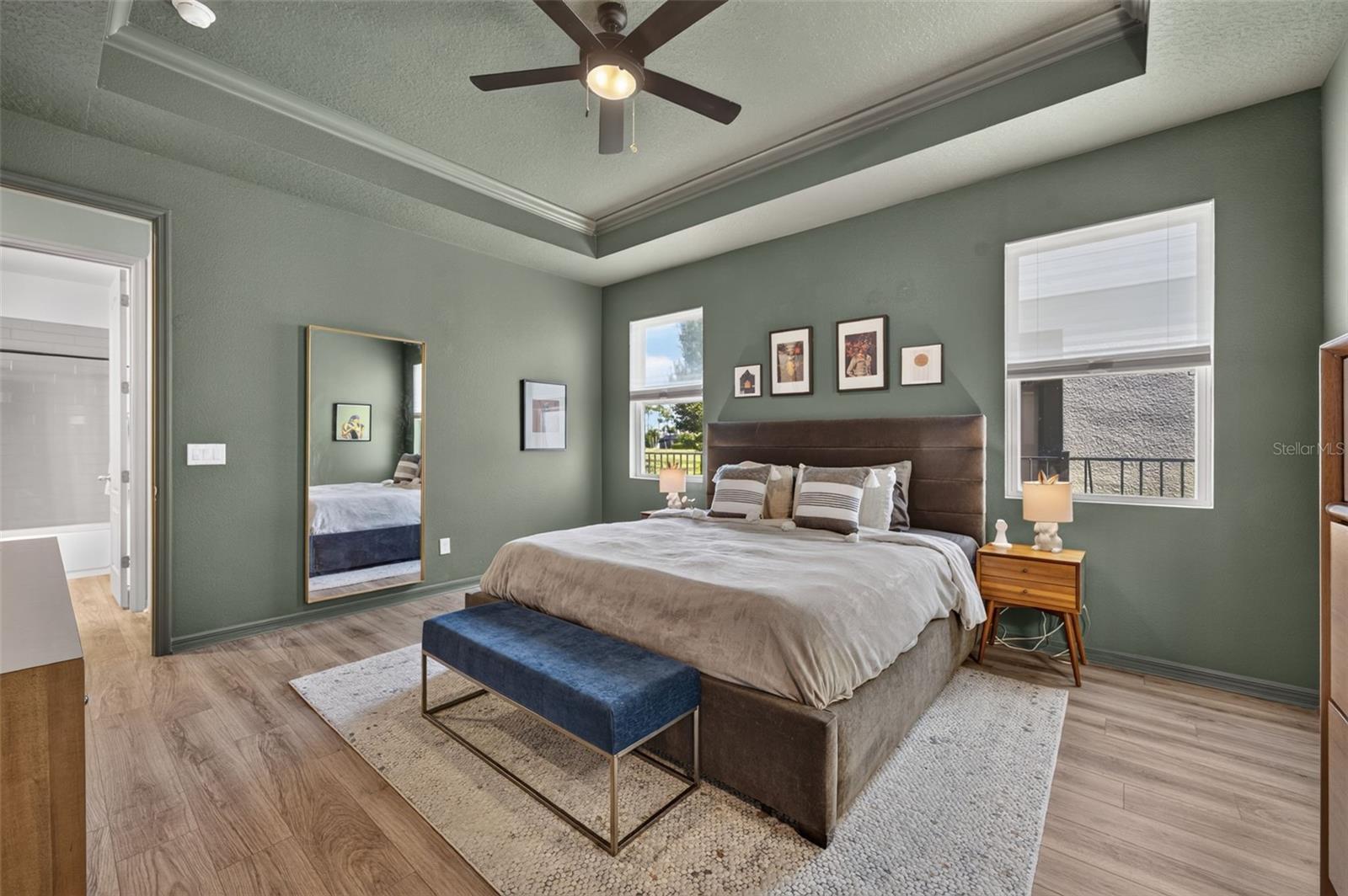 9202 MERLON DR