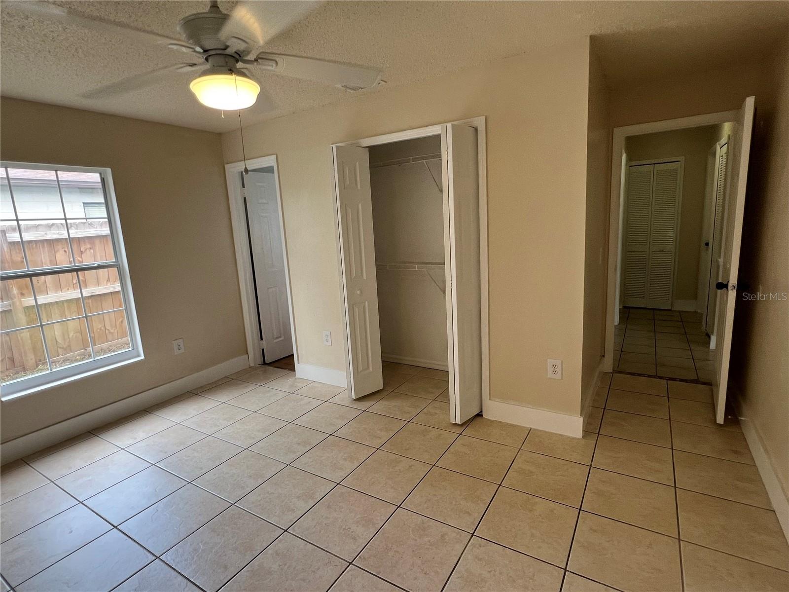 6 E THRUSH ST