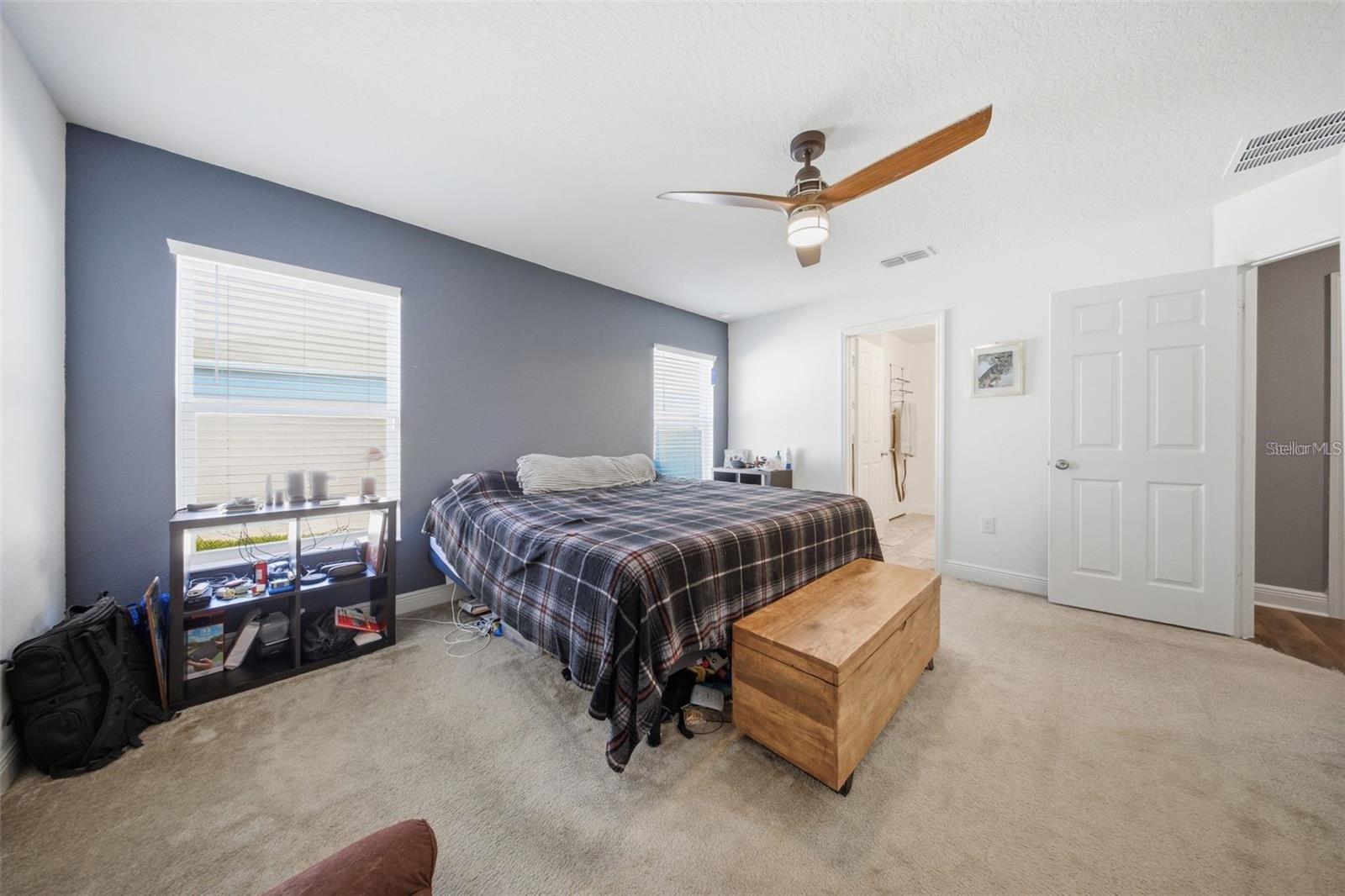 232 LAKE LUCERNE WAY