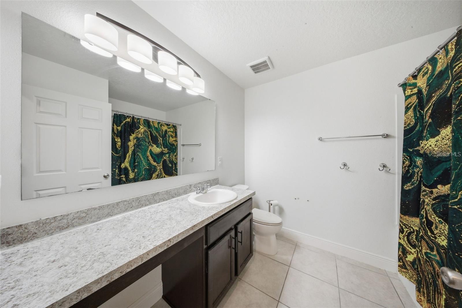 232 LAKE LUCERNE WAY