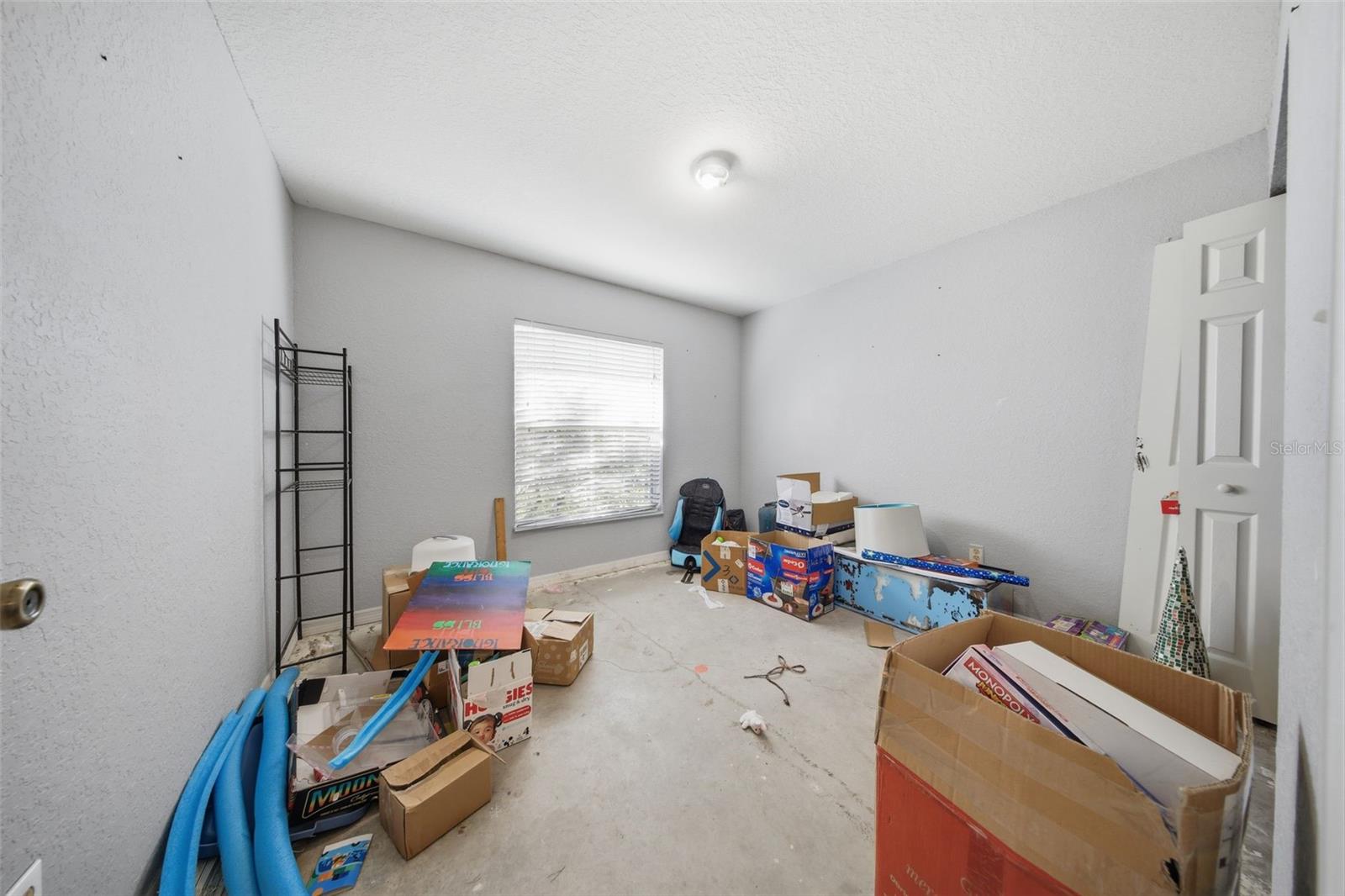 15962 SW 49TH COURT RD