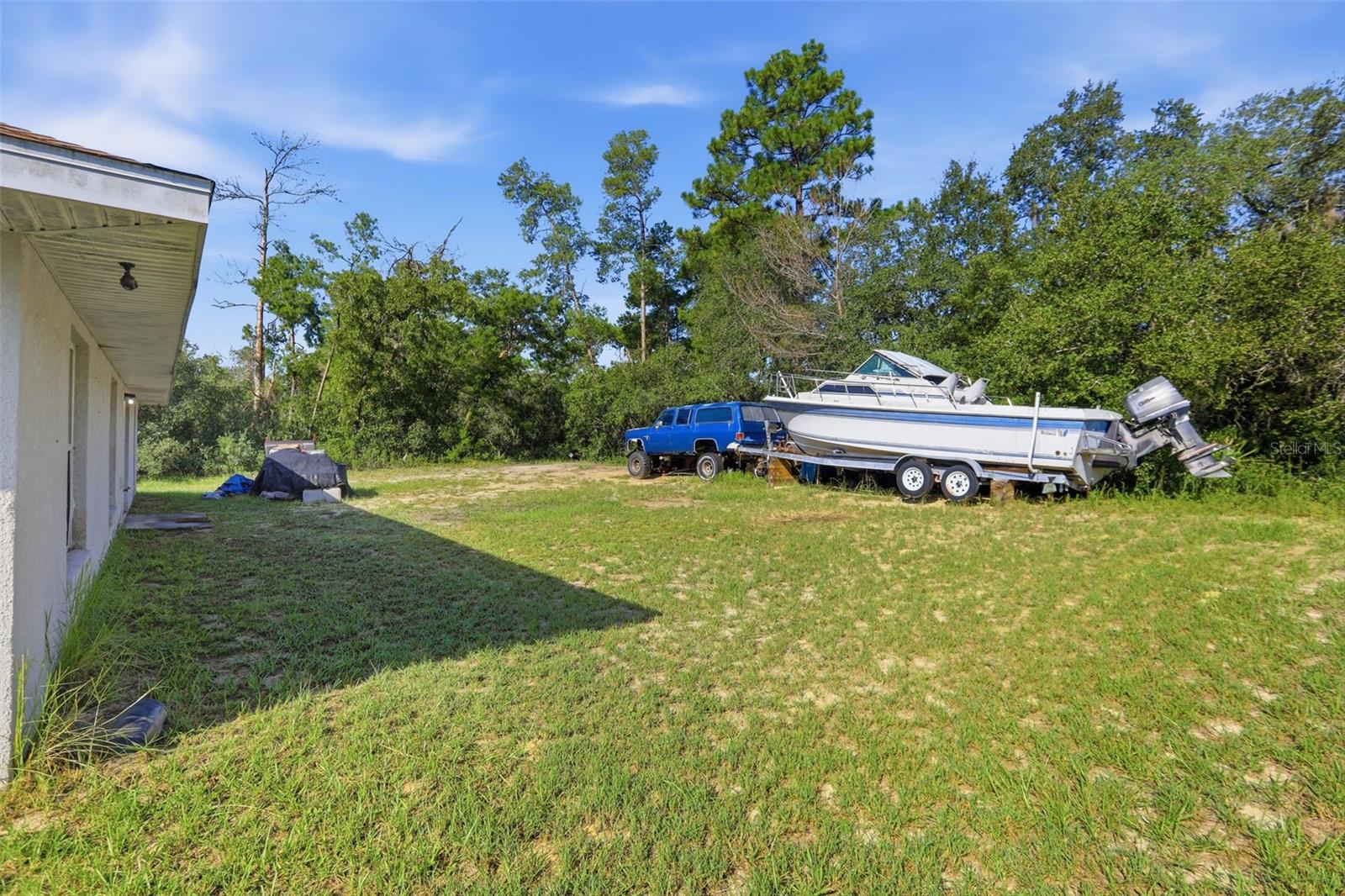 15962 SW 49TH COURT RD