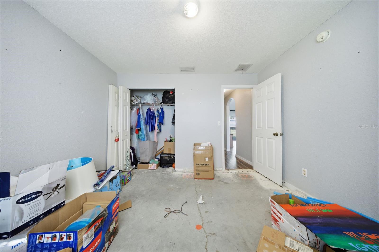 15962 SW 49TH COURT RD
