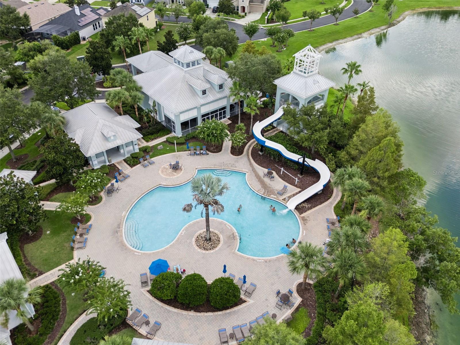 589 BLUE CYPRESS DR