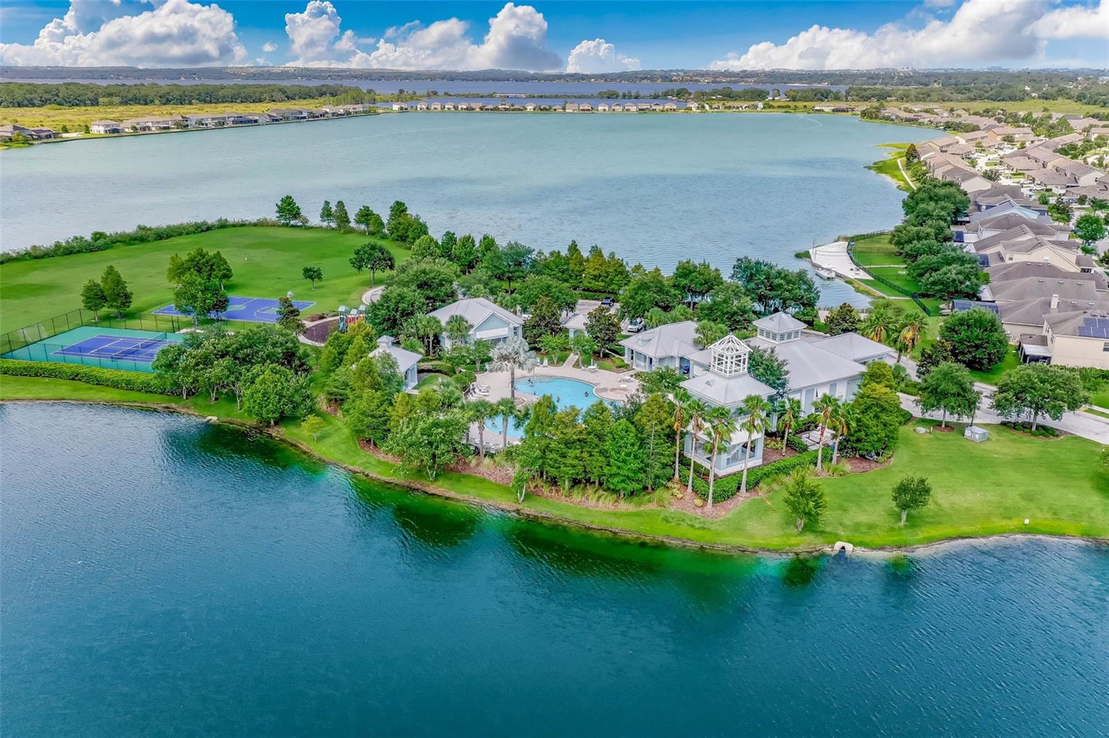 589 BLUE CYPRESS DR
