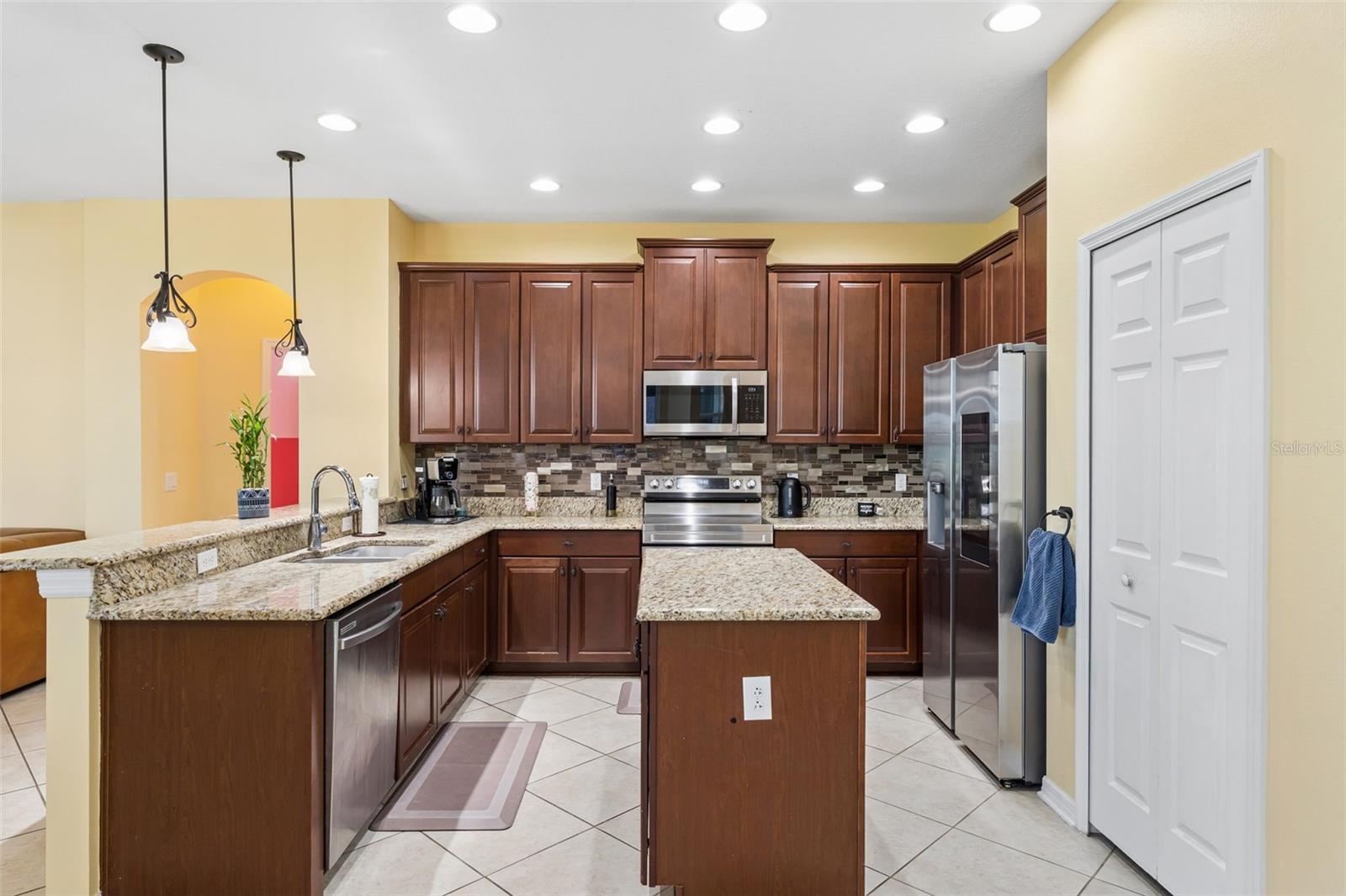 589 BLUE CYPRESS DR