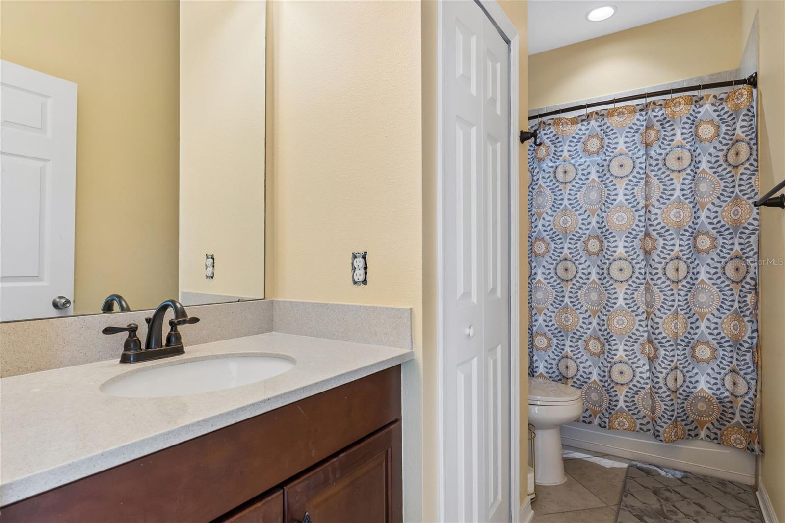 589 BLUE CYPRESS DR