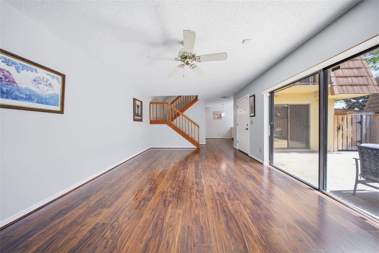 5256 CYPRESS CT #703