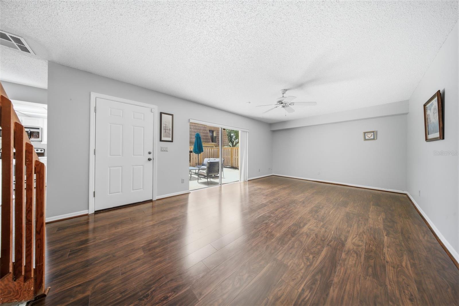 5256 CYPRESS CT #703