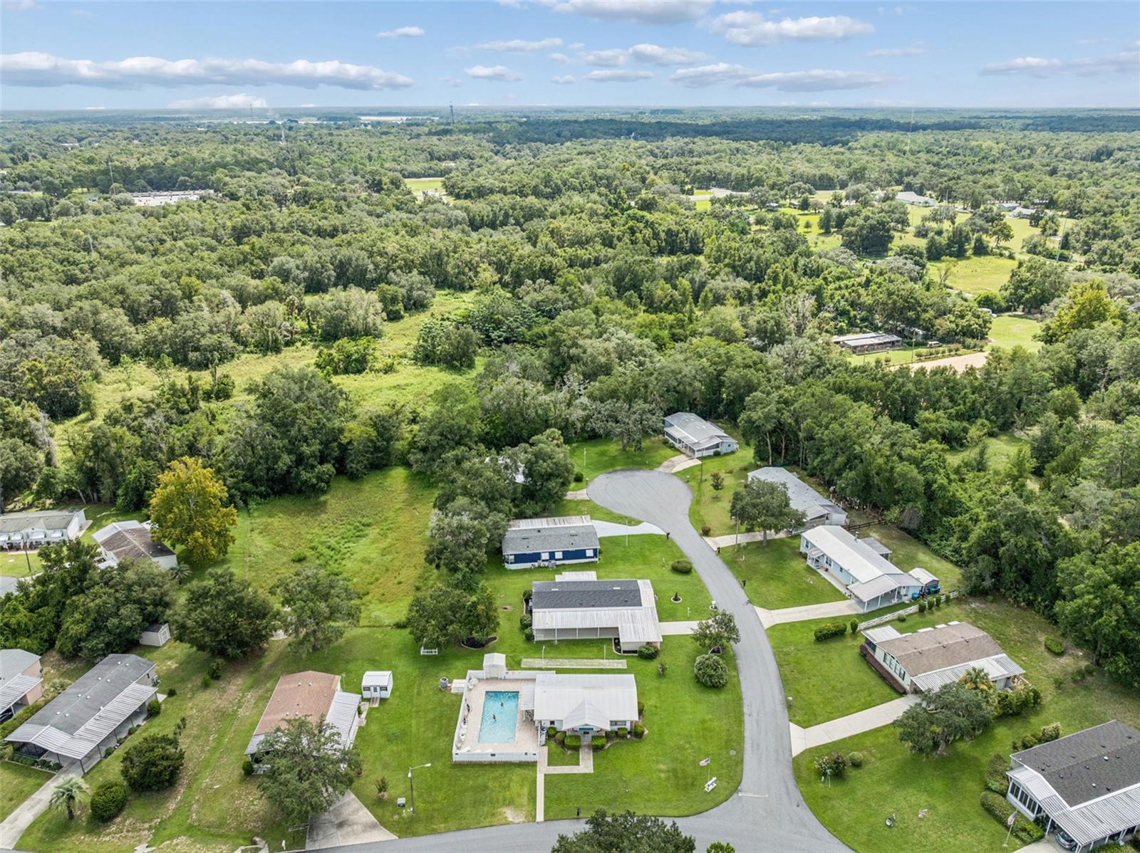 2595 E MONTE CT