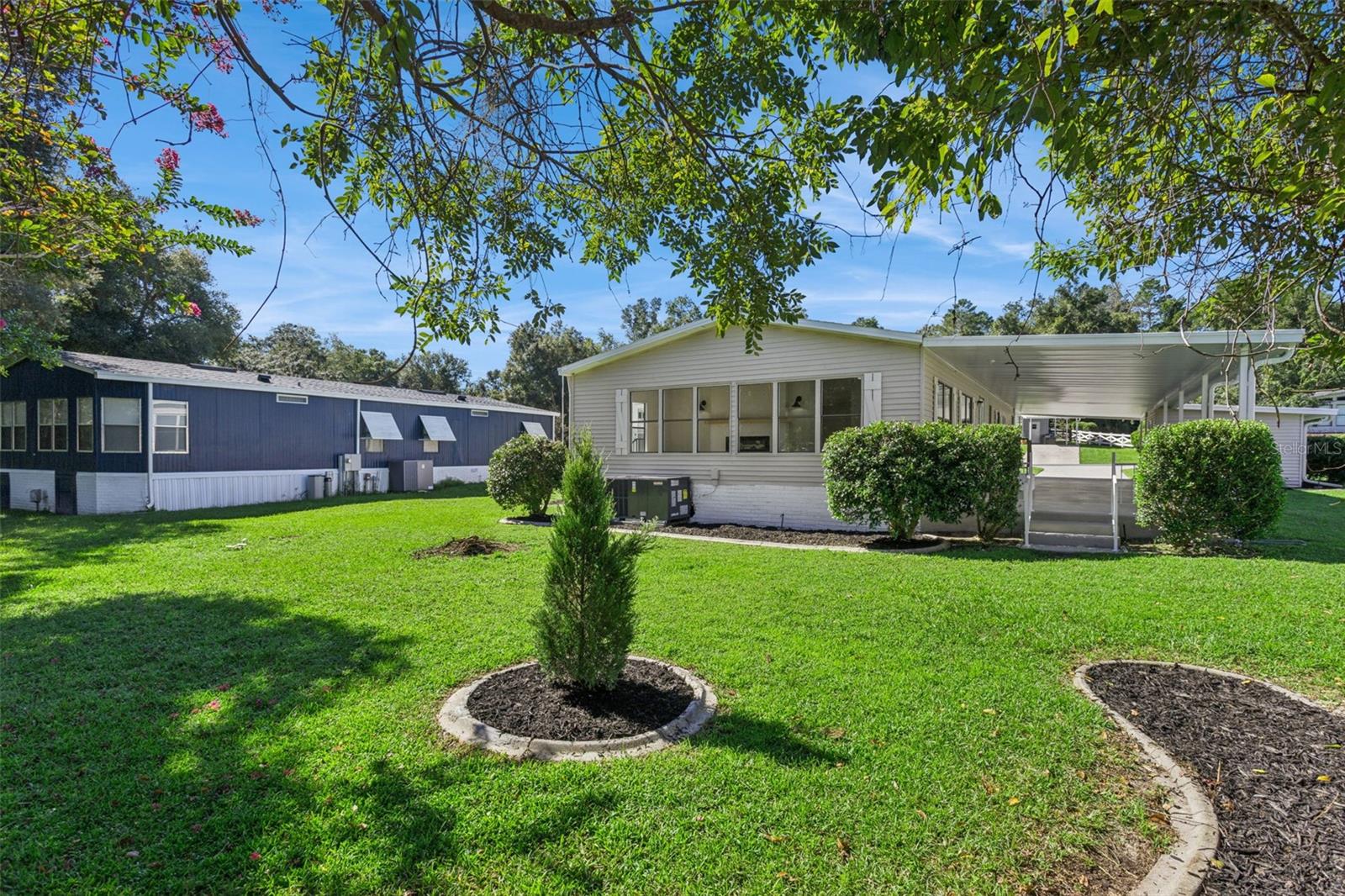 2595 E MONTE CT