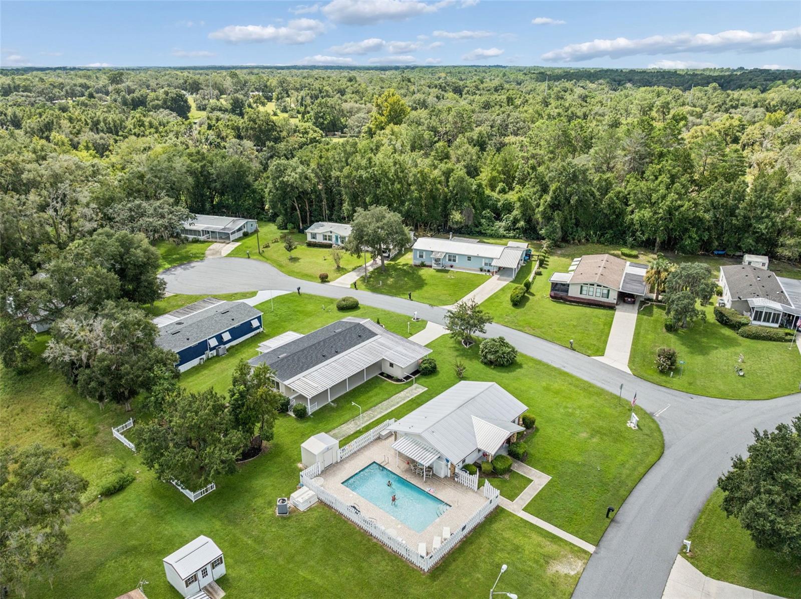 2595 E MONTE CT